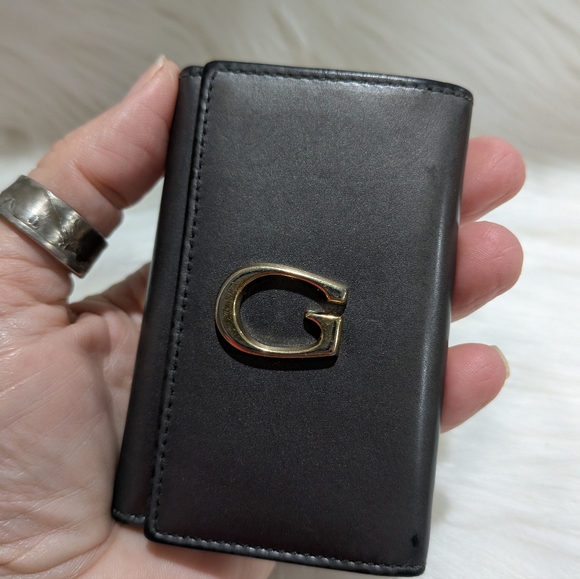 Vintage Gucci Dark Gray Patent Leather Keyholder - Picture 14 of 14